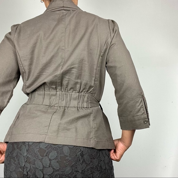 Stylish 🤎 Blue Bird Short Blazer Jacket - Picture 3 of 6